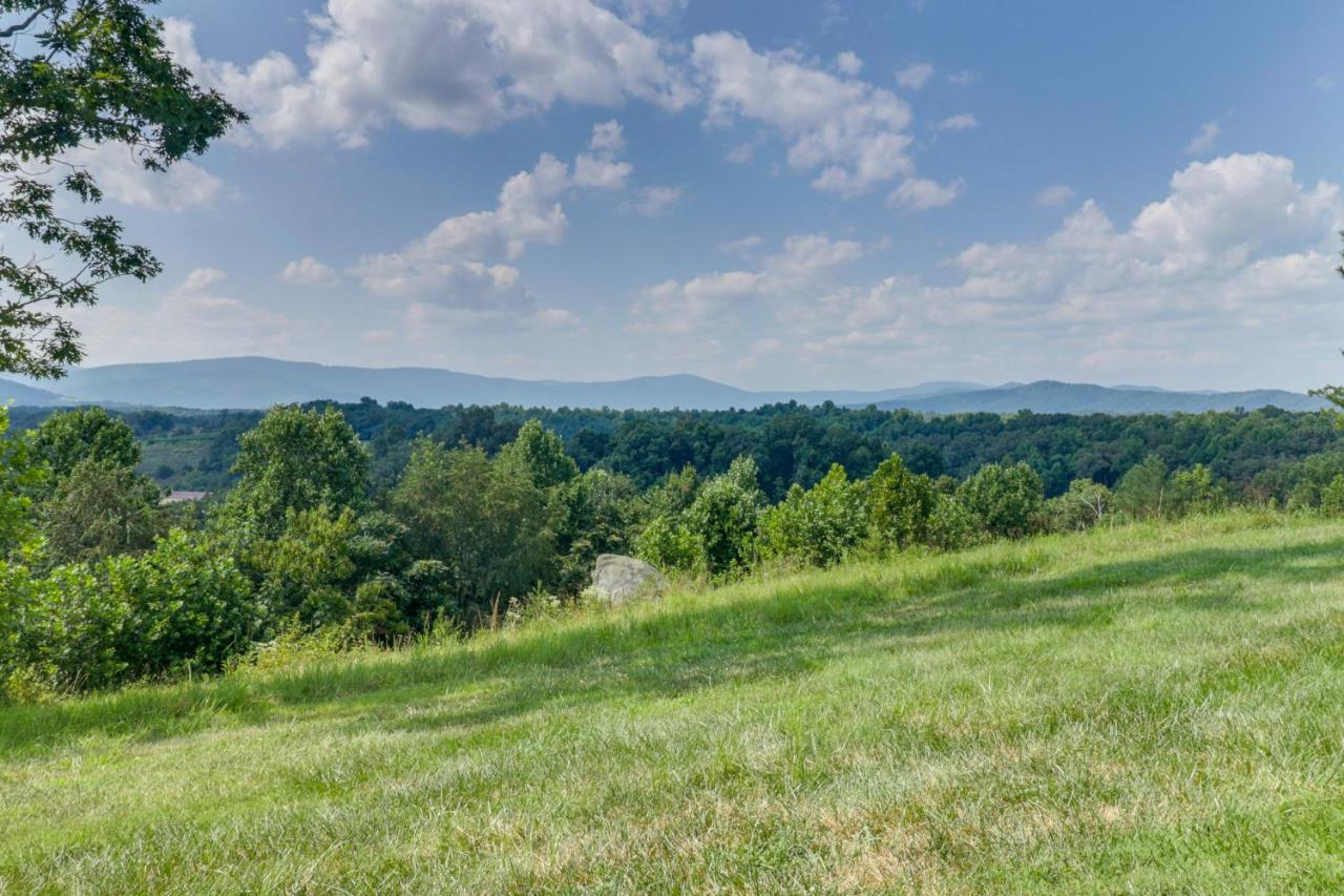Rustic Baileys Retreat Cabin Near Wineries! Crozet Exterior foto
